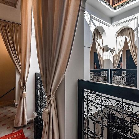 Riad Dar Merzouga Hammam&Jacuzzi Marrakesh Bagian luar foto