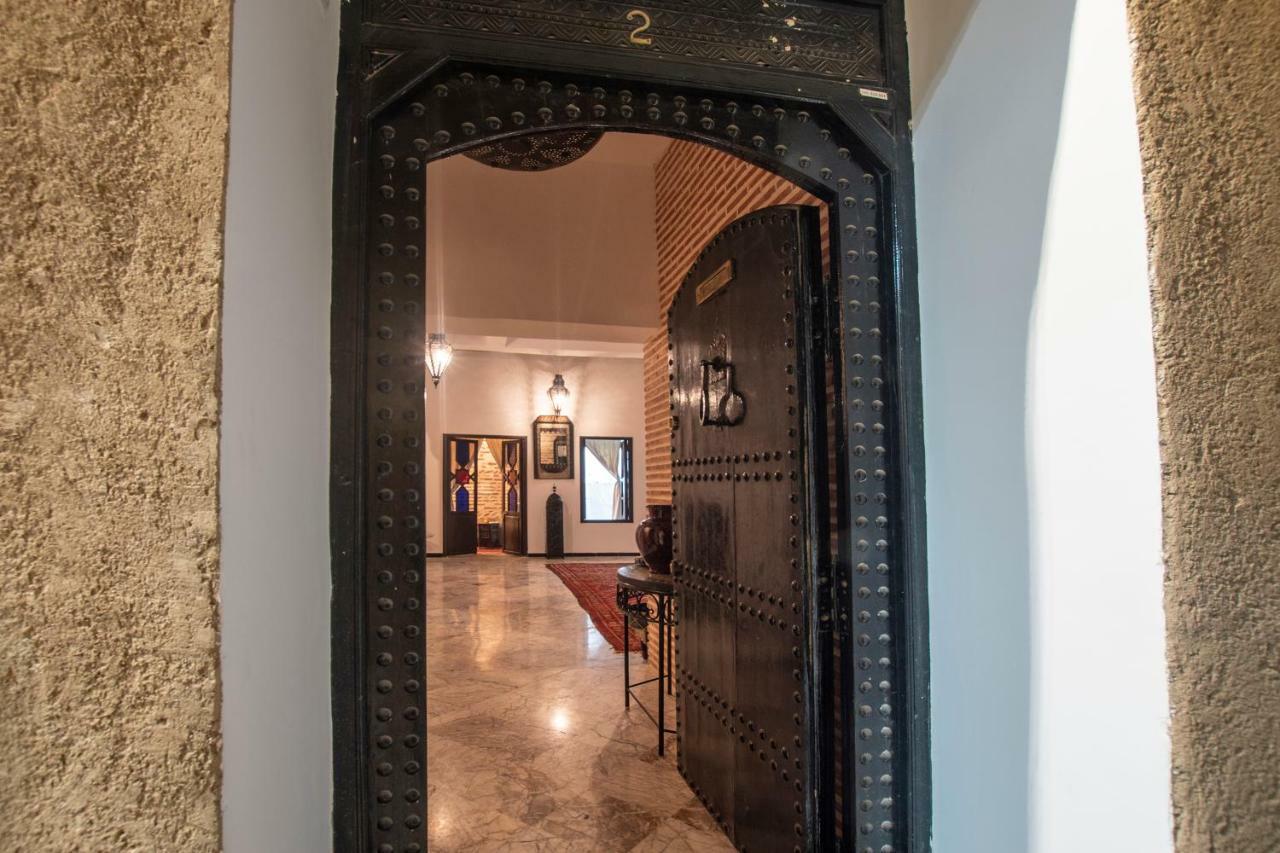 Riad Dar Merzouga Hammam&Jacuzzi Marrakesh Bagian luar foto