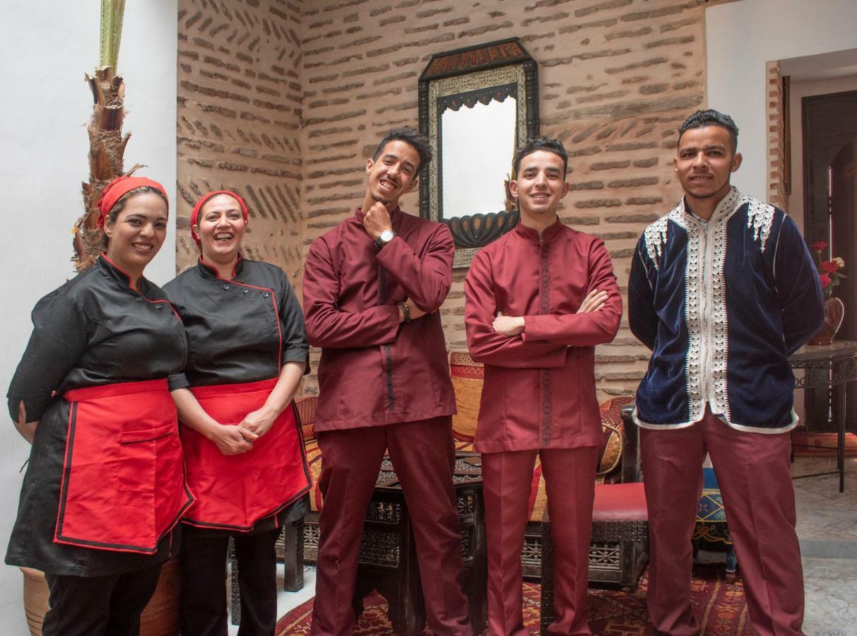 Riad Dar Merzouga Hammam&Jacuzzi Marrakesh Bagian luar foto